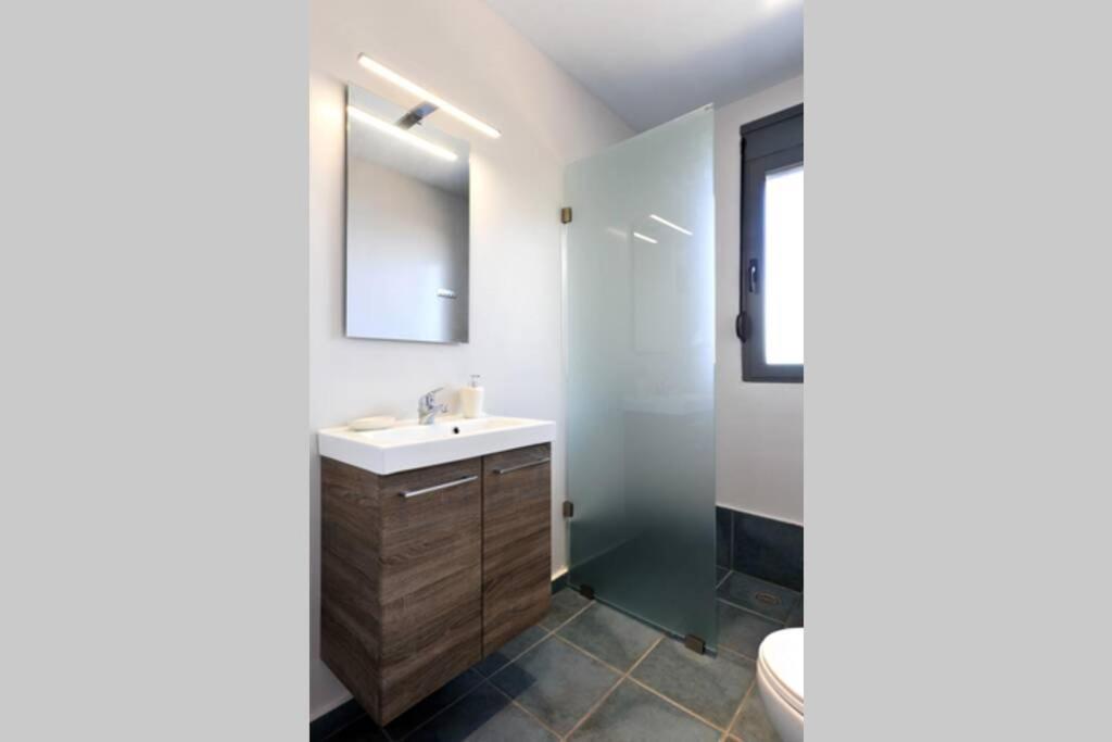 Wonderful Eco Friendly Villa Augustine Ampelo Esterno foto